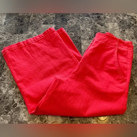 ASTR The Label Nixon Cropped Wide Leg Scarlet Red Denim Pant Womans SZ Med - Picture 7 of 16